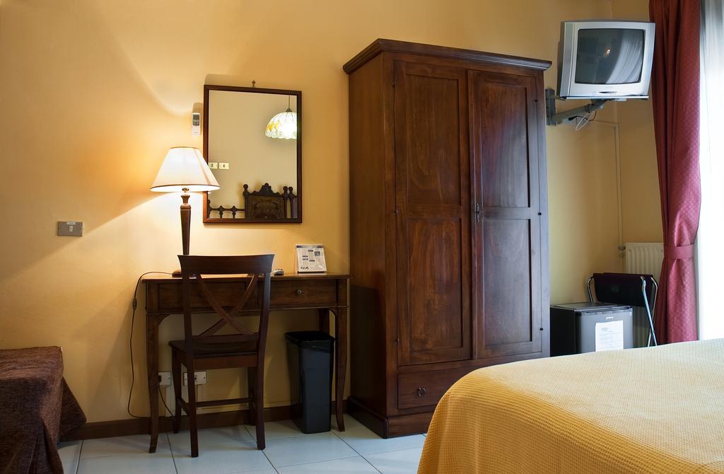 Bed and Breakfast Porto Ulisse Catania Exterior foto