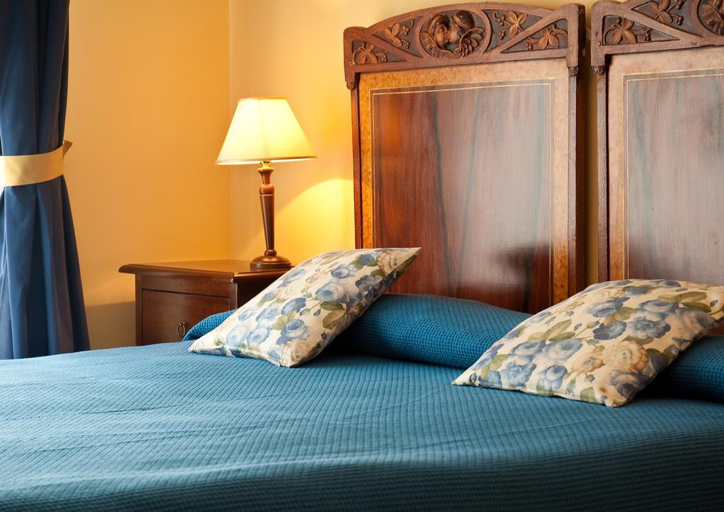 Bed and Breakfast Porto Ulisse Catania Exterior foto