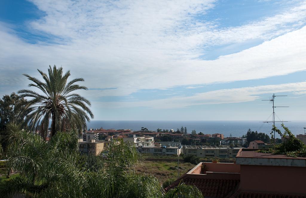 Bed and Breakfast Porto Ulisse Catania Exterior foto