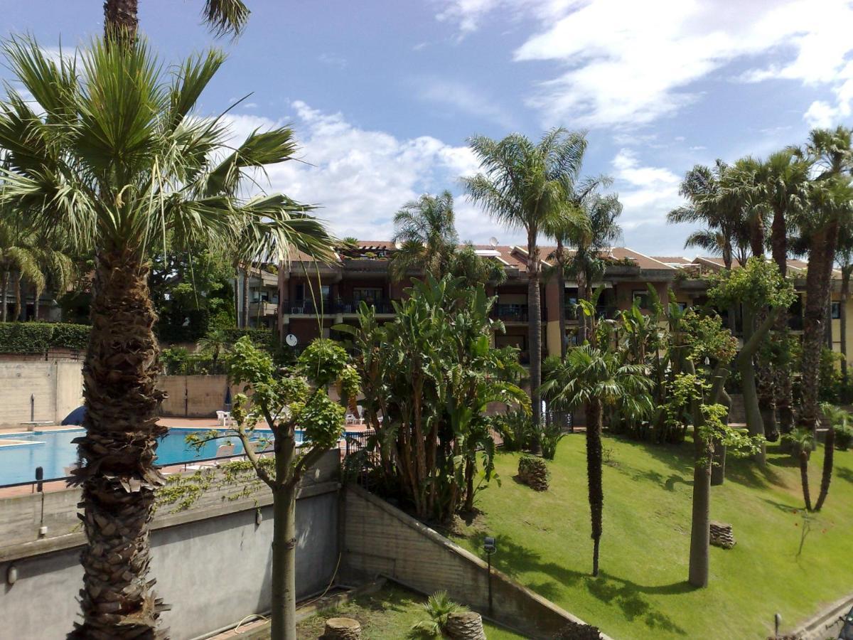 Bed and Breakfast Porto Ulisse Catania Exterior foto